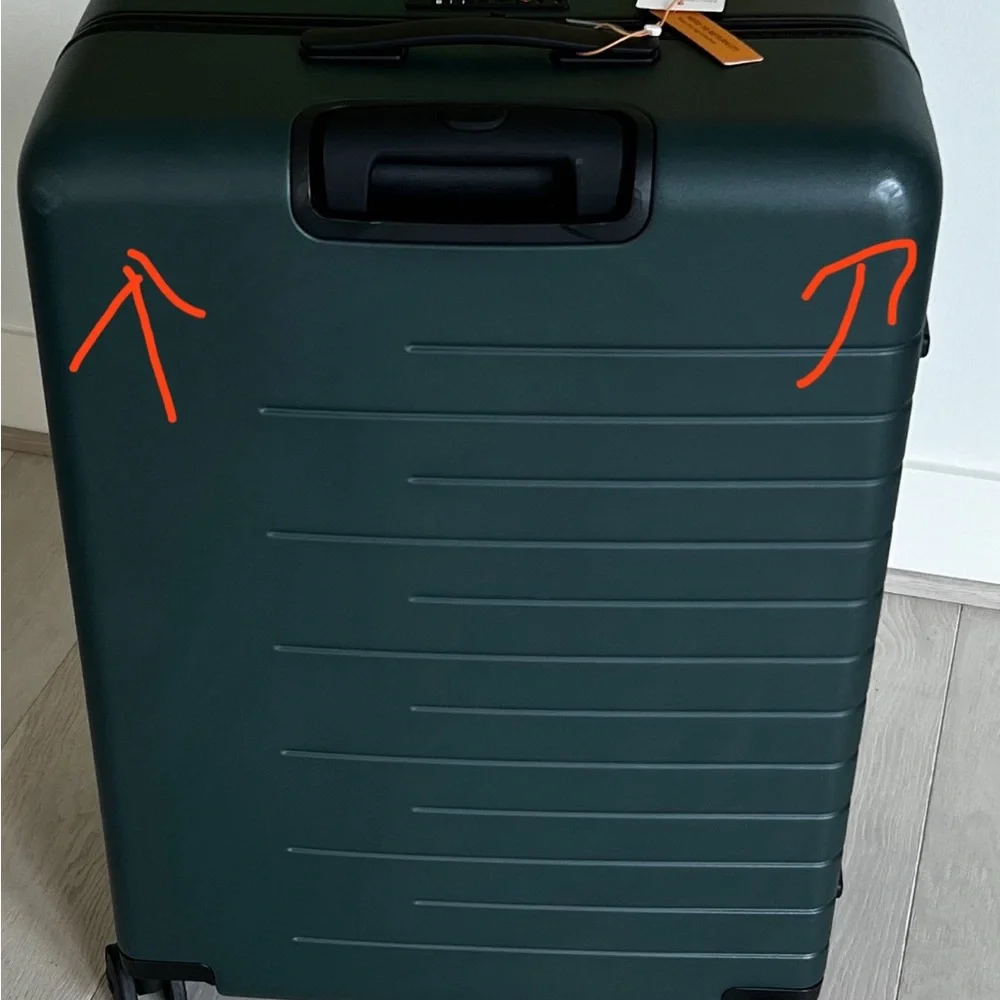 QUINCE  Expandable Large Check-In Suitcase - Picture 16 of 16